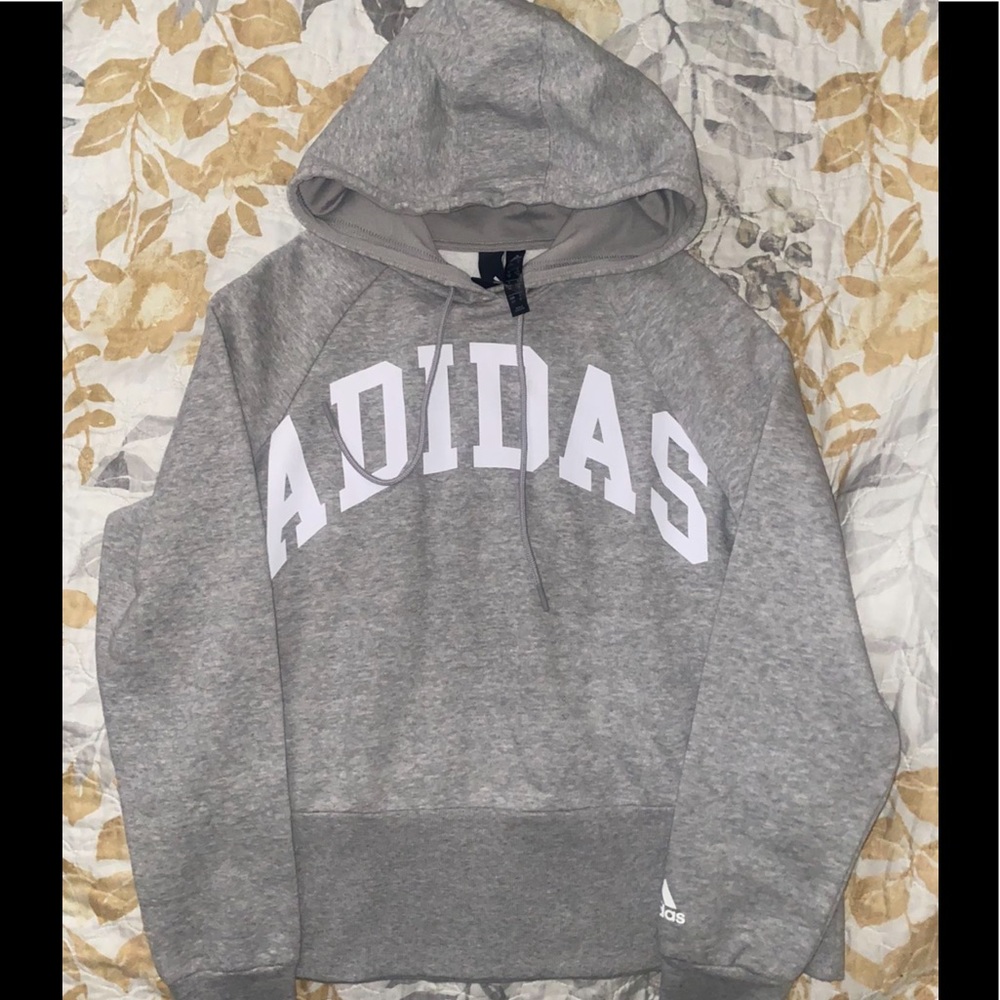 Adidas Sweater